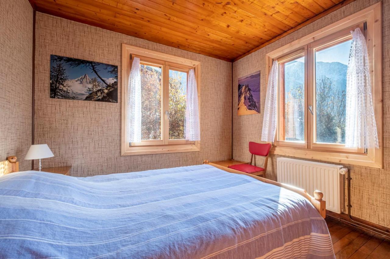 Family Cottage With Balcony In Chamonix Exterior photo